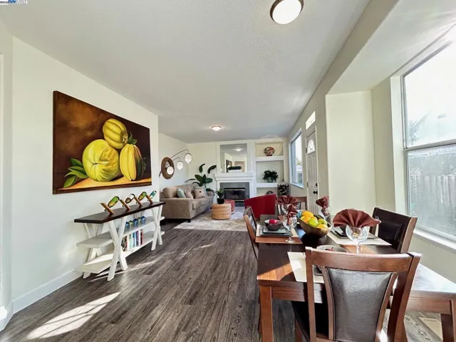 2340 Brompton Ave, Santa Rosa, California 95403