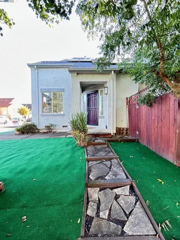 2340 Brompton Ave, Santa Rosa, California 95403