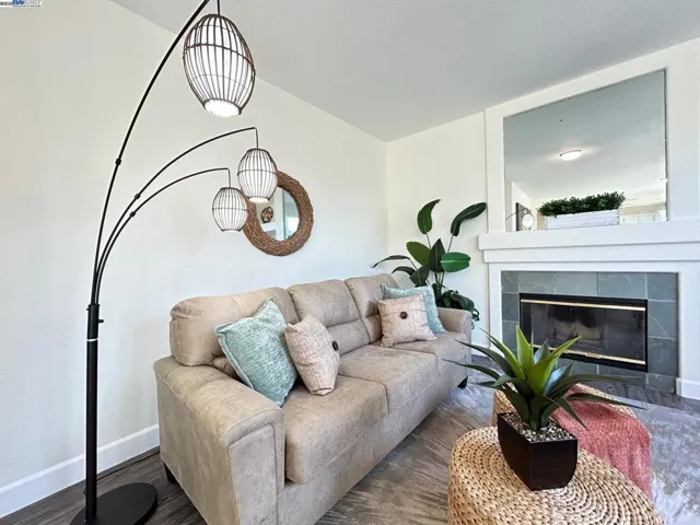 2340 Brompton Ave, Santa Rosa, California 95403