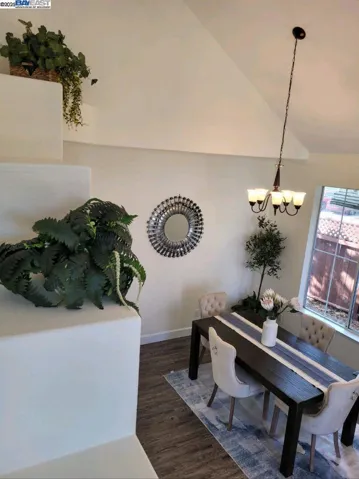 2340 Brompton Ave, Santa Rosa, California 95403
