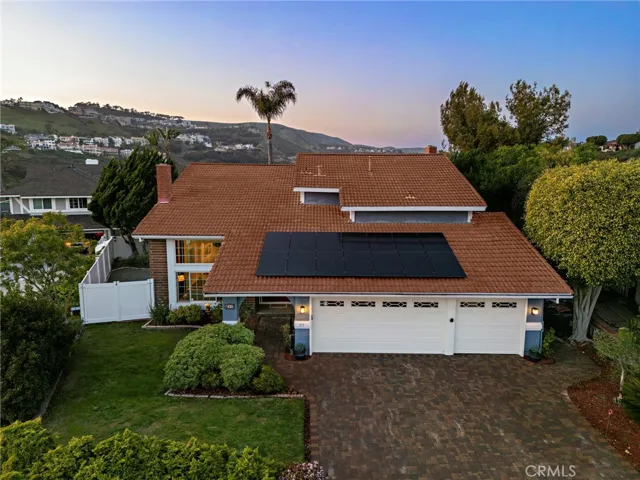 613 Calle Juarez, San Clemente, California 92673