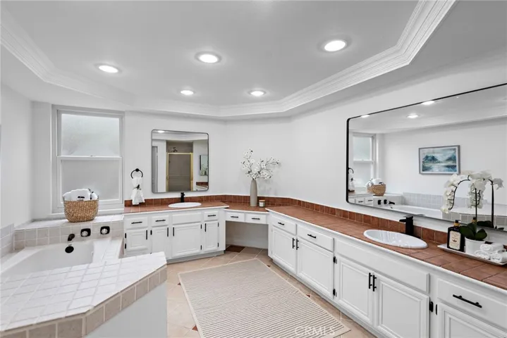 613 Calle Juarez, San Clemente, California 92673