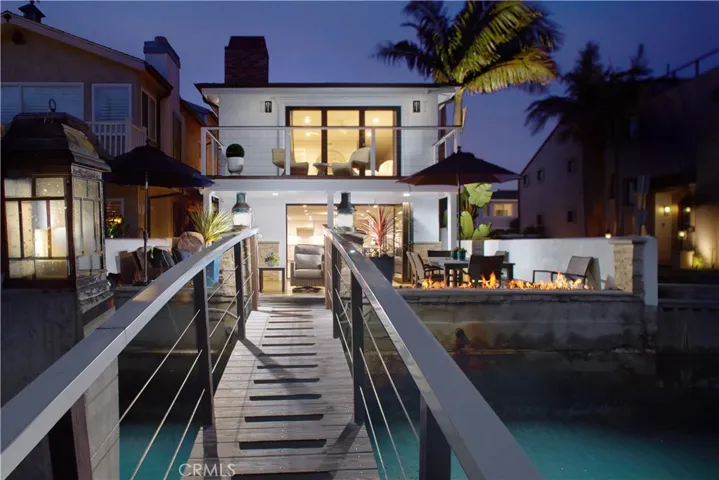 3601 Finley Avenue, Newport Beach, California 92663