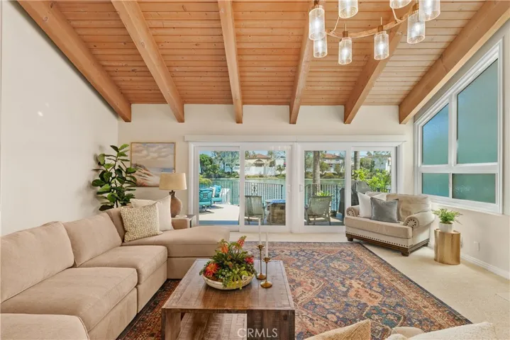 27645 Chapala, Mission Viejo, California 92692