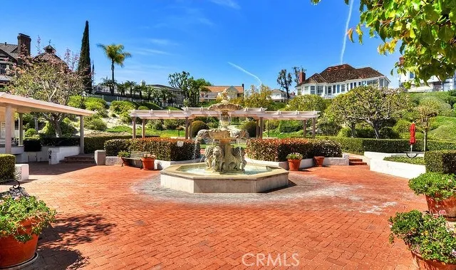 27645 Chapala, Mission Viejo, California 92692