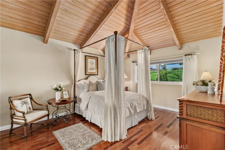 27645 Chapala, Mission Viejo, California 92692