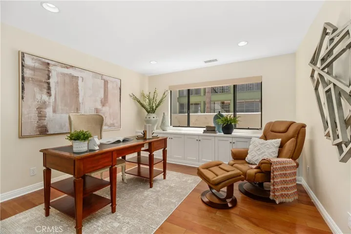 27645 Chapala, Mission Viejo, California 92692