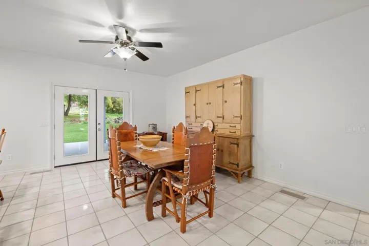 15847 Mac Tan Ln, Valley Center, California 92082
