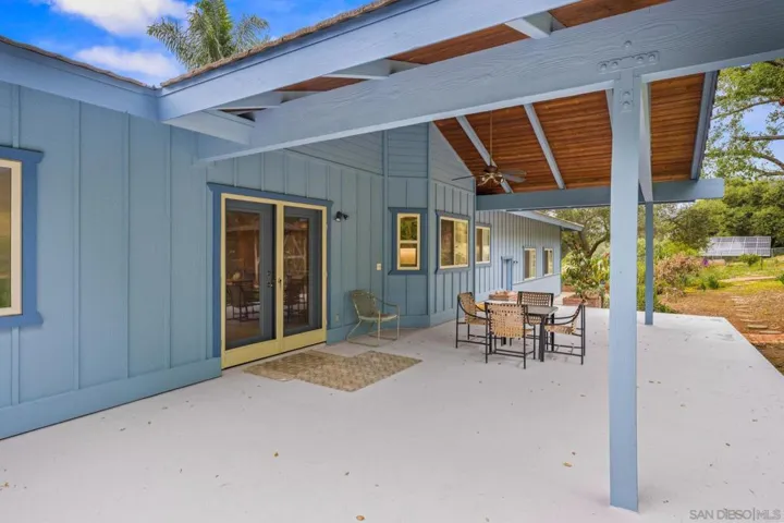 15847 Mac Tan Ln, Valley Center, California 92082