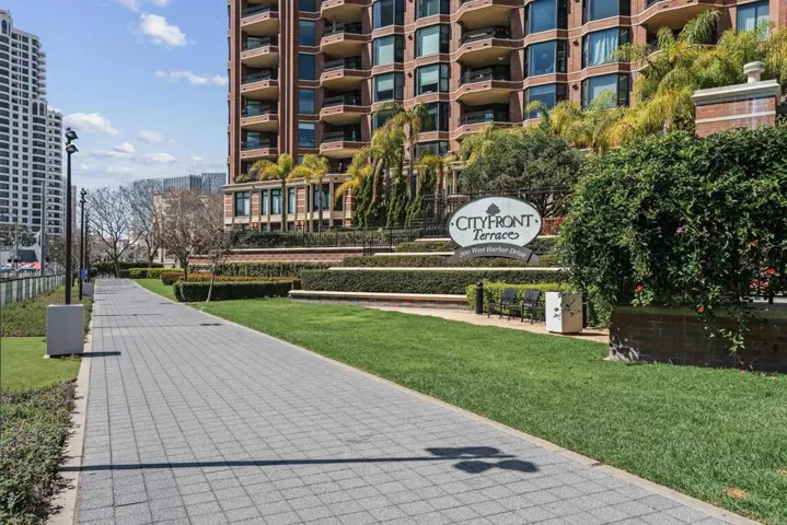 500 W Harbor Drive 1104, San Diego, California 92101
