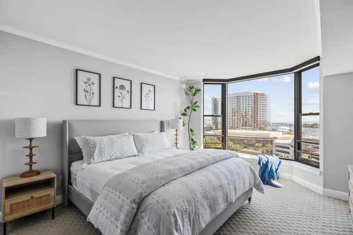 500 W Harbor Drive 1104, San Diego, California 92101