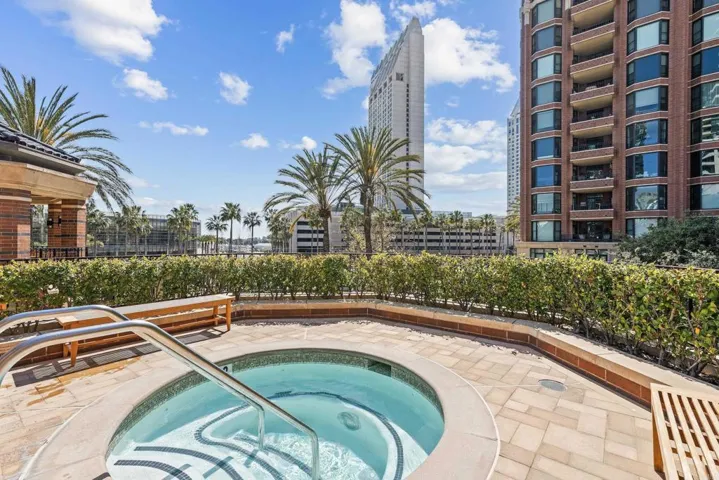 500 W Harbor Drive 1104, San Diego, California 92101