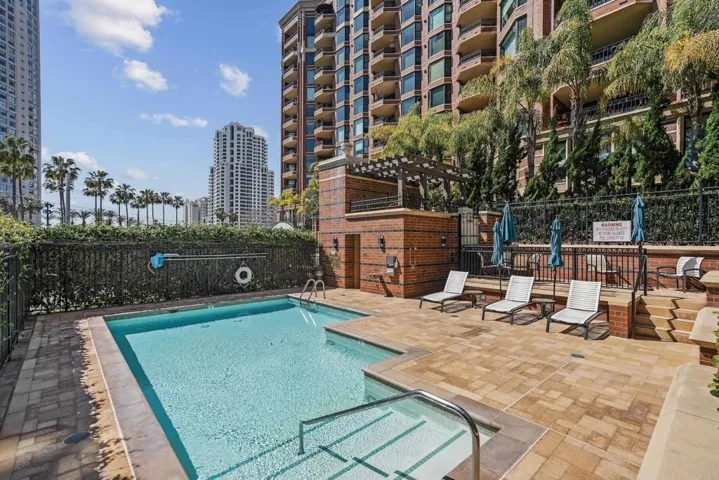 500 W Harbor Drive 1104, San Diego, California 92101