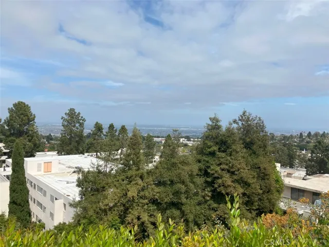99 Hilltop Circle, Rancho Palos Verdes, California 90275