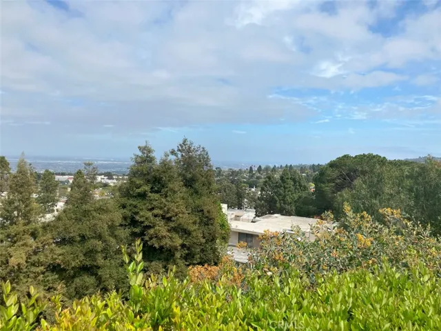 99 Hilltop Circle, Rancho Palos Verdes, California 90275