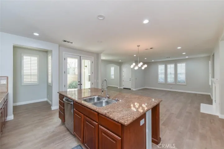 34 Midsummer, Irvine, California 92620