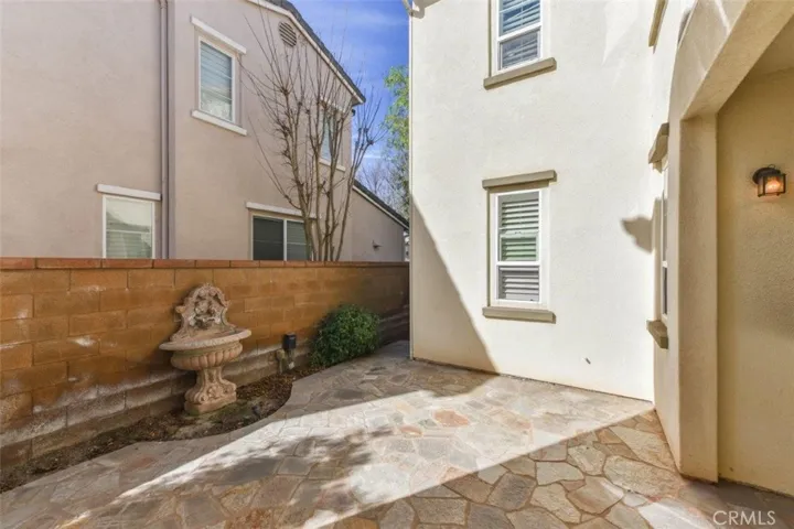 34 Midsummer, Irvine, California 92620