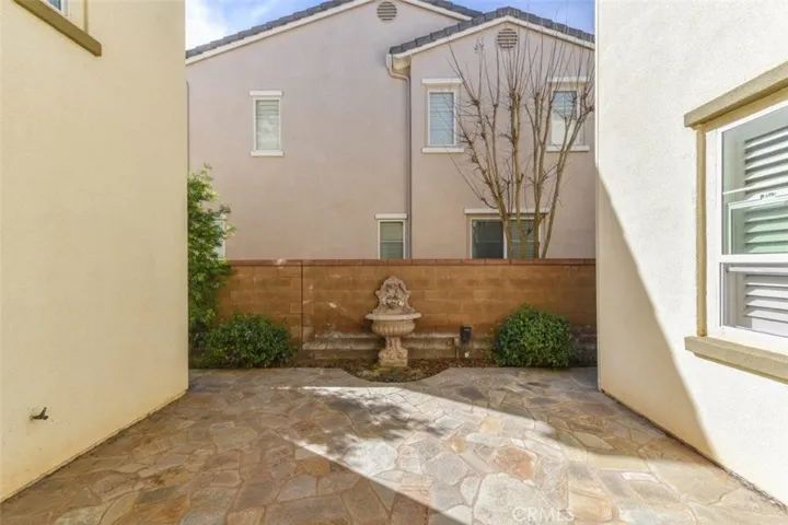 34 Midsummer, Irvine, California 92620