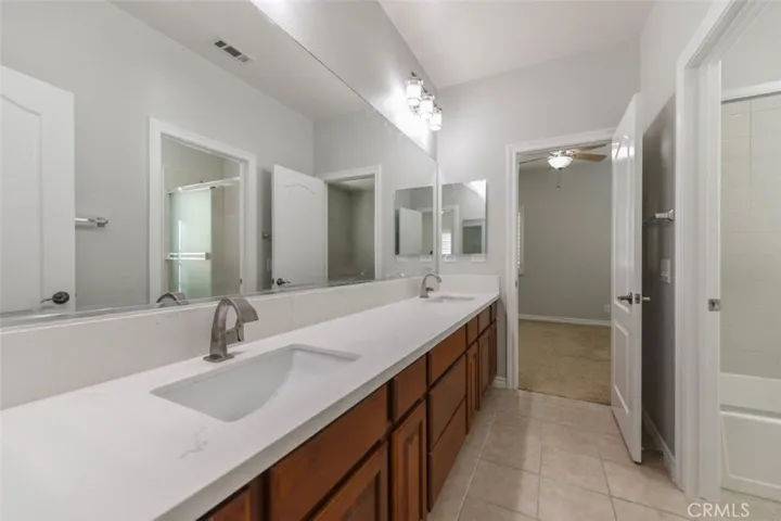 34 Midsummer, Irvine, California 92620