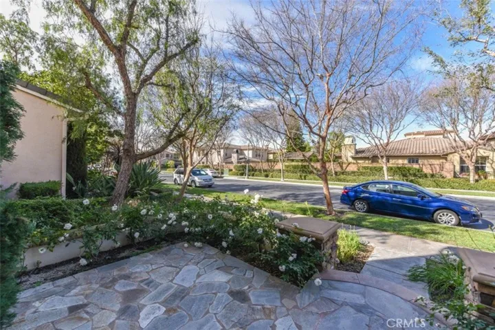 34 Midsummer, Irvine, California 92620
