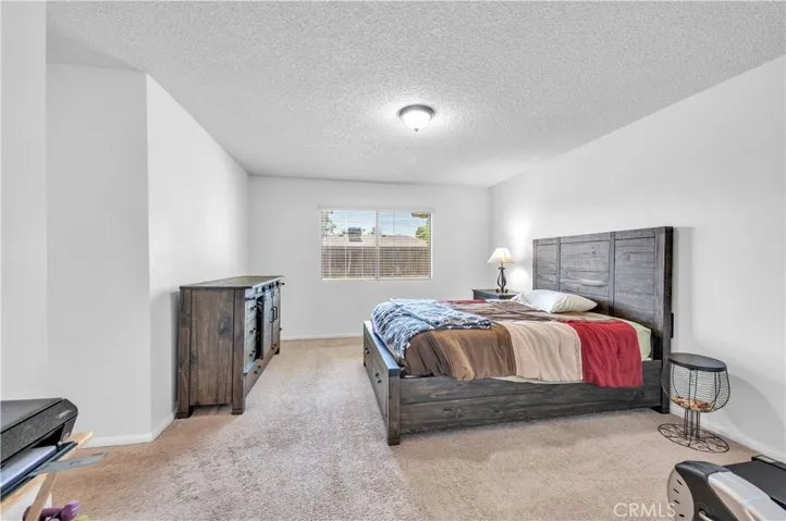 42023 Acacia Avenue, Hemet, California 92544