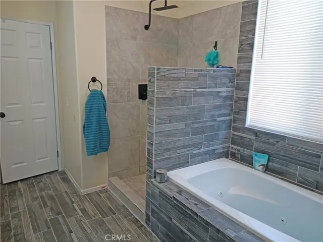 10452 Thorndale Street, Adelanto, California 92301