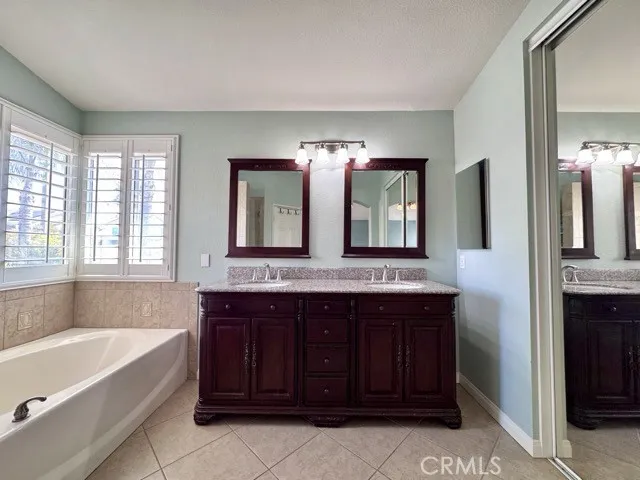 32948 Levi Court, Temecula, California 92592