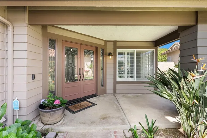 28961 Live Oak Circle, Trabuco Canyon, California 92679