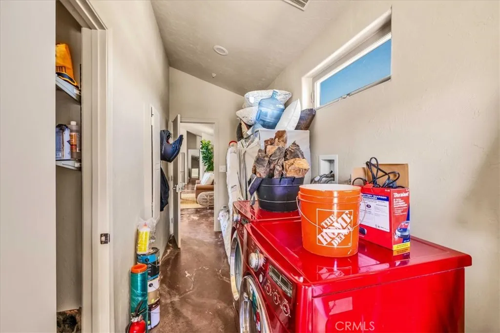 53105 Chia Trail, Pioneertown, California 92268 home-pic-30