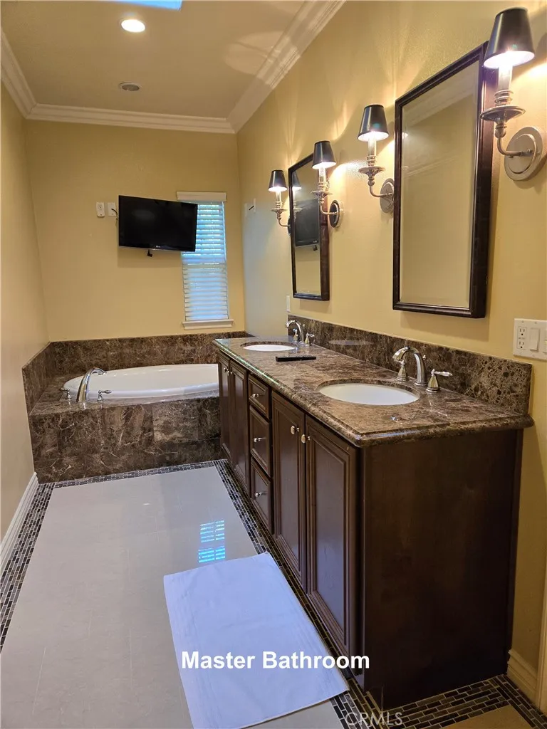 726 W Huntington Drive B, Arcadia, California 91007 home-pic-32