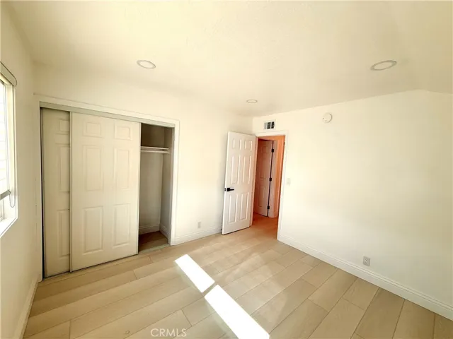 4082 Blackfin Avenue, Irvine, California 92620