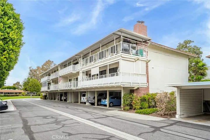 858 Ronda Mendoza N, Laguna Woods, California 92637
