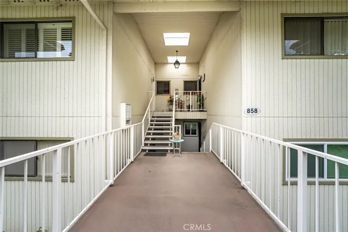 858 Ronda Mendoza N, Laguna Woods, California 92637