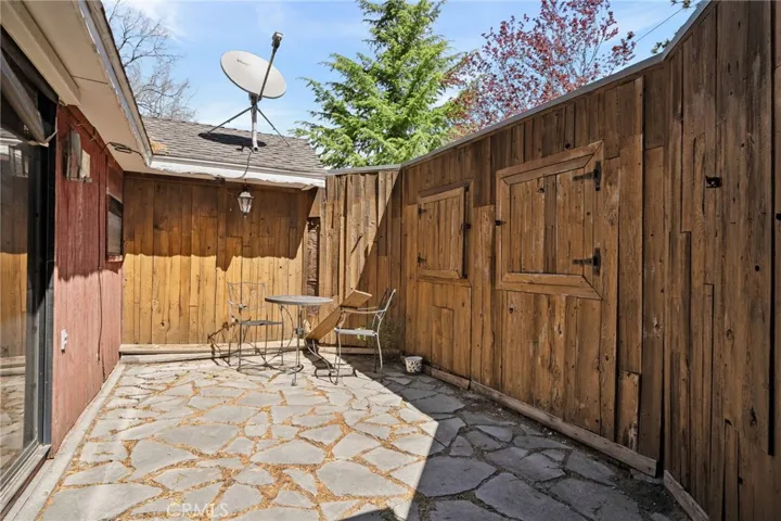 22396 Mojave River Road, Cedarpines Park, California 92322