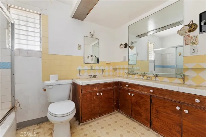 2123 La Verne Avenue, Highland, California 92346