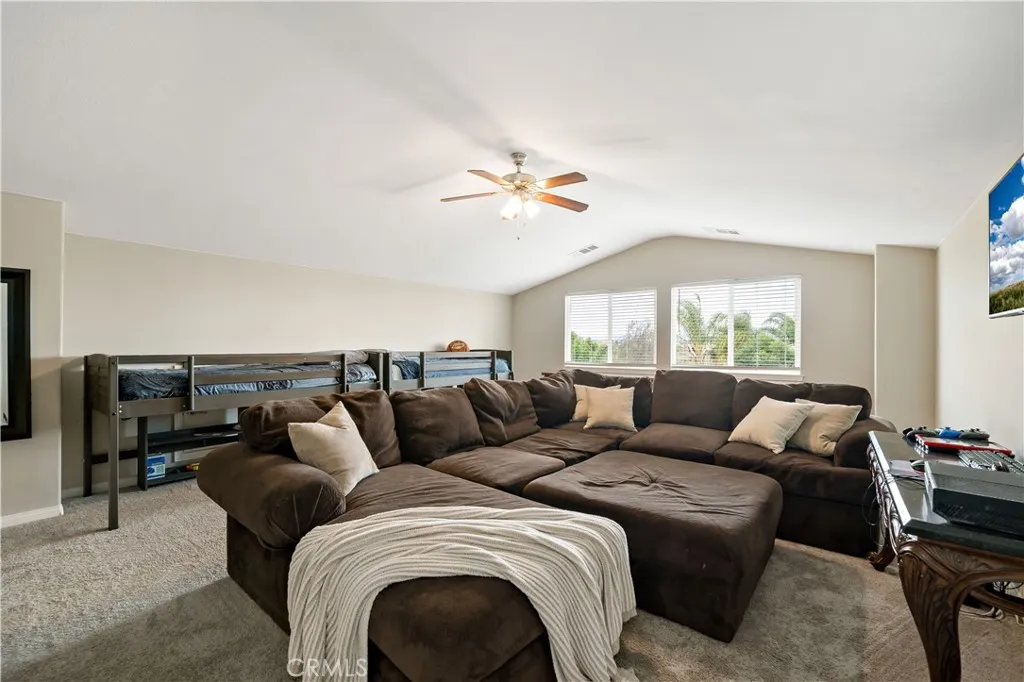 30873 Bald Eagle Street, Murrieta, California 92563 home-pic-41