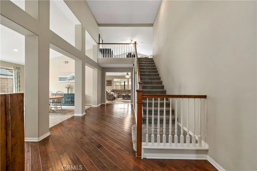 30873 Bald Eagle Street, Murrieta, California 92563 home-pic-6