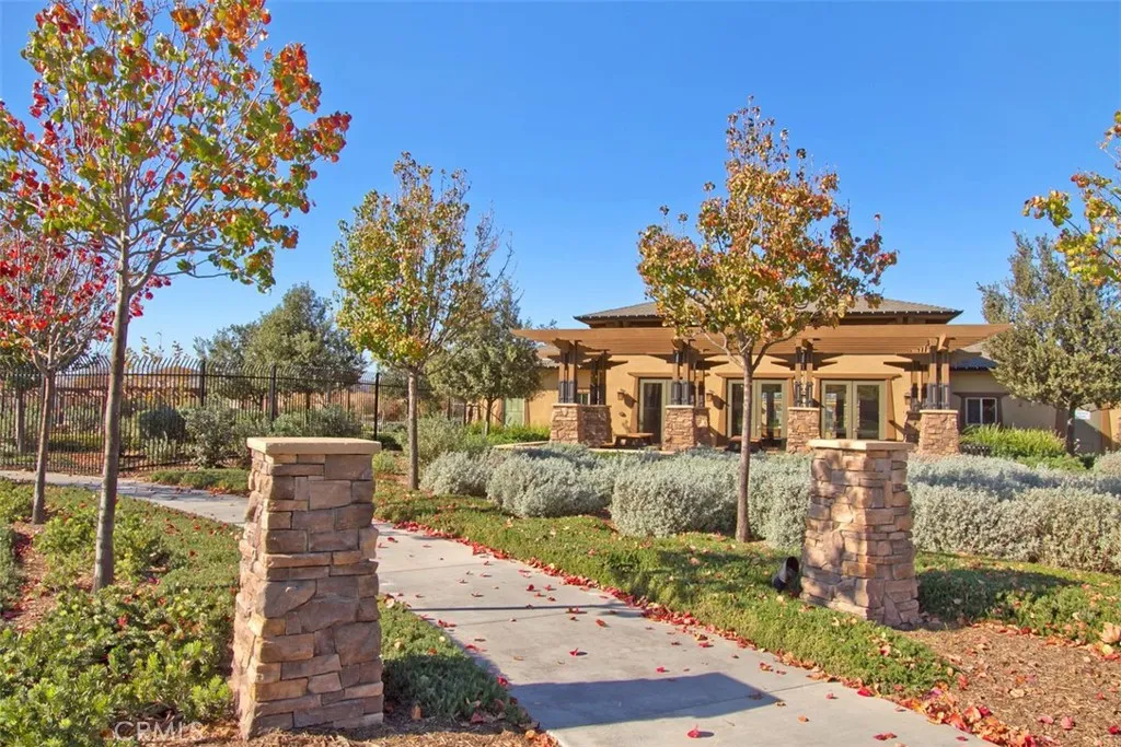 30873 Bald Eagle Street, Murrieta, California 92563 home-pic-55