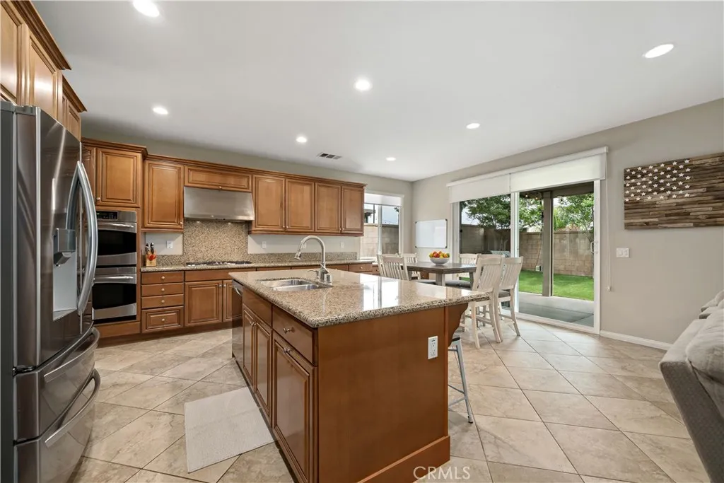 30873 Bald Eagle Street, Murrieta, California 92563 home-pic-17