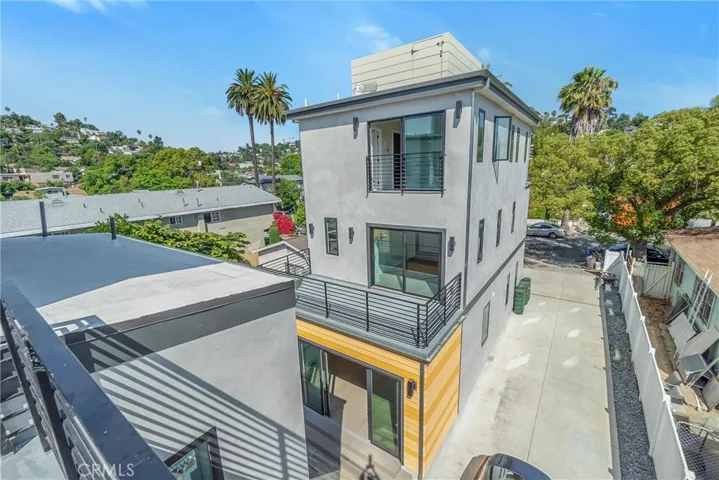 1205 Manzanita Street, Los Angeles, California 90029