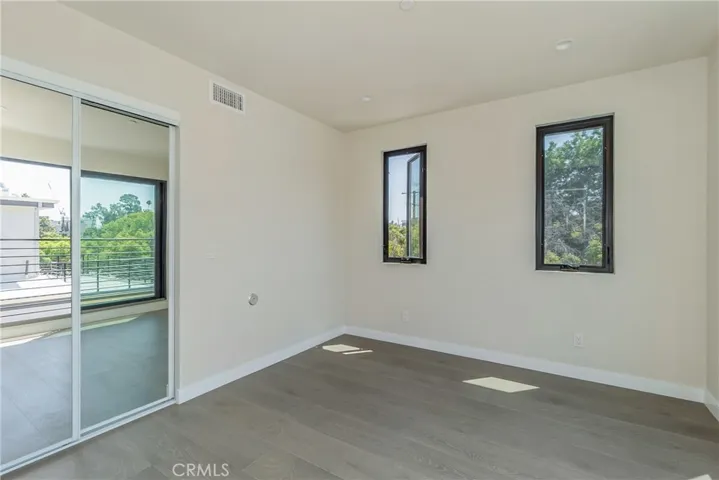 1205 Manzanita Street, Los Angeles, California 90029