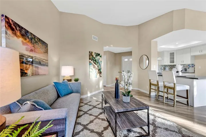 15 Pinzon, Rancho Santa Margarita, California 92688