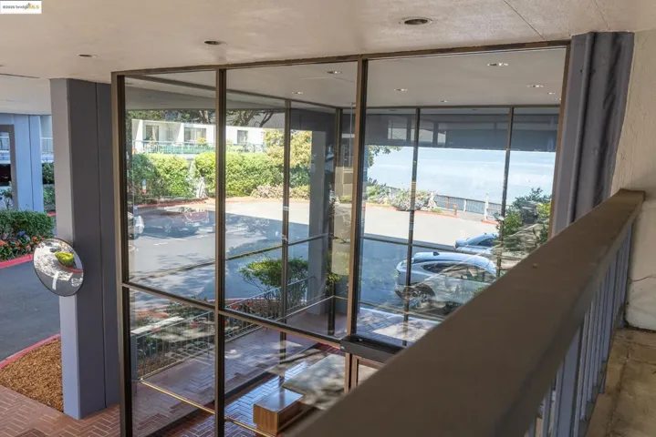 8 Captain Dr E261, Emeryville, California 94608