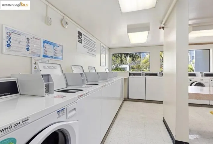 8 Captain Dr E261, Emeryville, California 94608