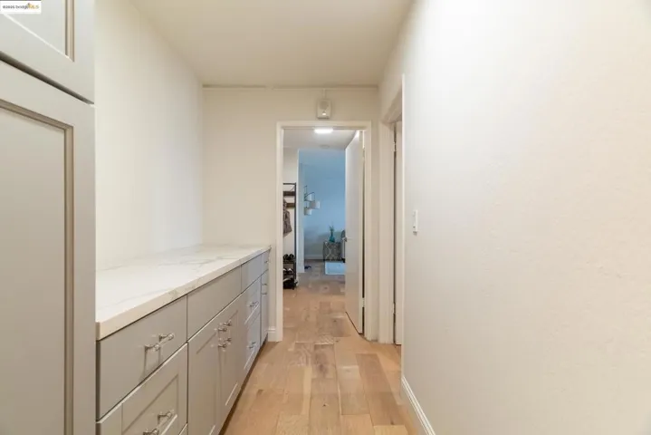 8 Captain Dr E261, Emeryville, California 94608