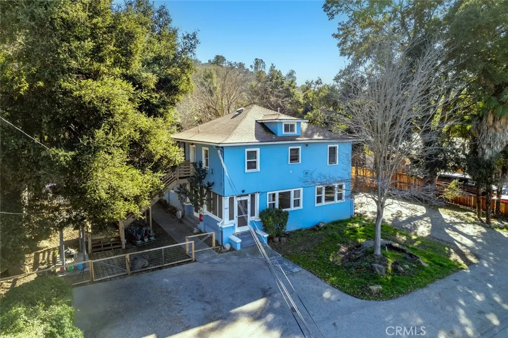 5401 Capistrano Avenue, Atascadero, California 93422 home-pic-1