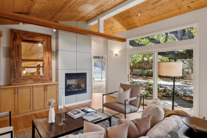 219 Crocker Avenue, Pacific Grove, California 93950