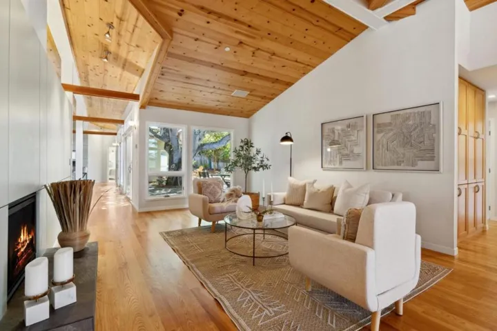 219 Crocker Avenue, Pacific Grove, California 93950