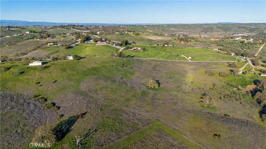 930 Windwood Road, Paso Robles, California 93446