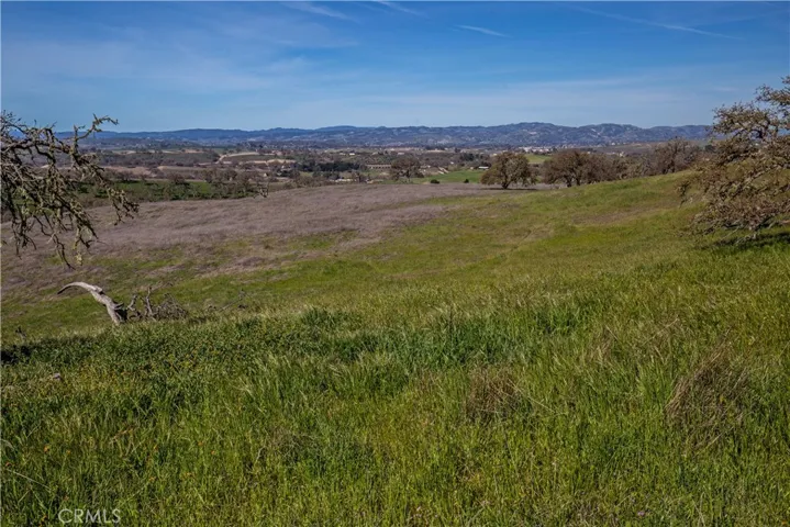 930 Windwood Road, Paso Robles, California 93446